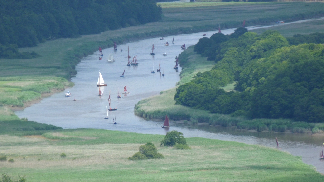 Gr&acirc;ces soient rendues &agrave; Denis, qui nous envoie ce soir in extremis tout un tas de superbes images de la Route du Sable ! 