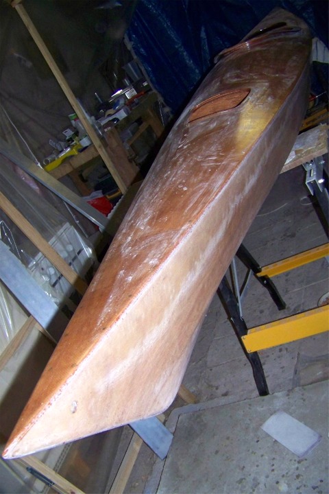 Les neuf images suivantes nous sont envoy&eacute;es par Beno&icirc;t, qui vient d'achever la construction d'un Chesapeake 17 LT &agrave; Plouguernau. Beno&icirc;t a nomm&eacute; cette image "Th&eacute;oriquement dernier pon&ccedil;age"... 