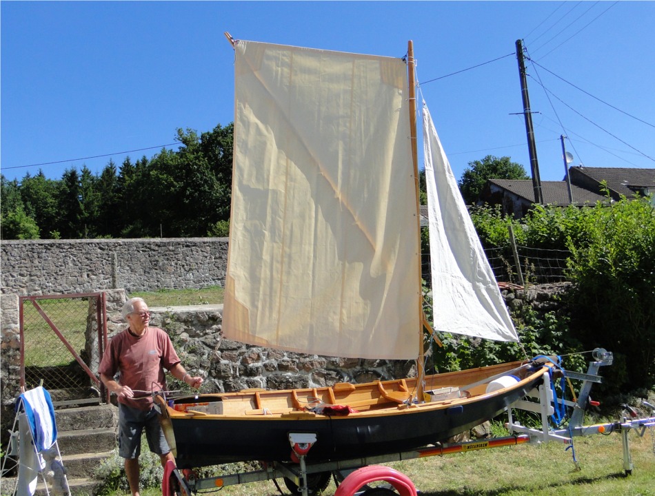 Seconde photo de la prame de Claude, qui montre le soin qu'il a apport&eacute; &agrave; la r&eacute;laisation des am&eacute;nagements int&eacute;rieurs. 