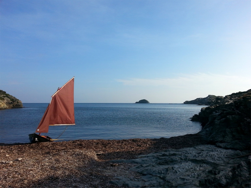 On a presque envie de chercher Vendredi sur cette photo, tant on sent de paix et d'absence de foule... Merci Dominique ! 