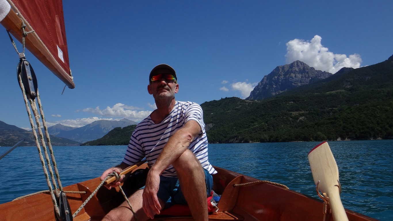 Et une derni&egrave;re image du constructeur-skipper. 