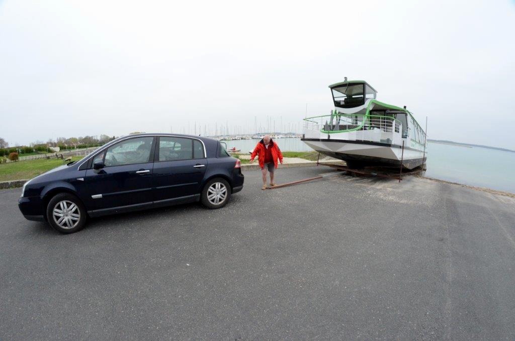 "Chiche que j'arrive à le remorquer ?" 