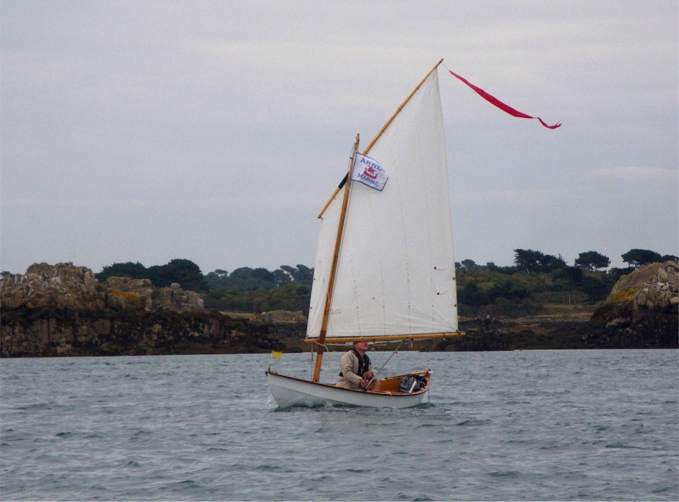 Gérard sur La Marie Pupuce. 