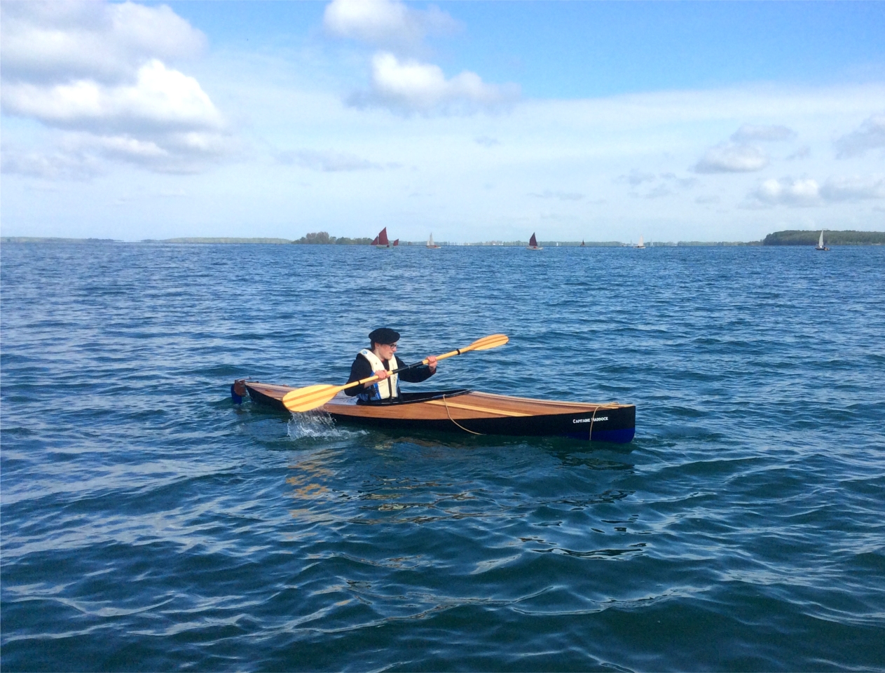 Rémy essaie le Wood Duck 12 Hybride "Capitaine Haddock" construit par Chistophe. 