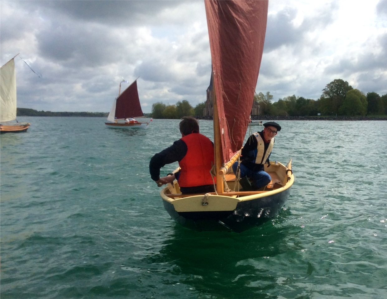 "Cotentin" surpris en plein virement de bord. 