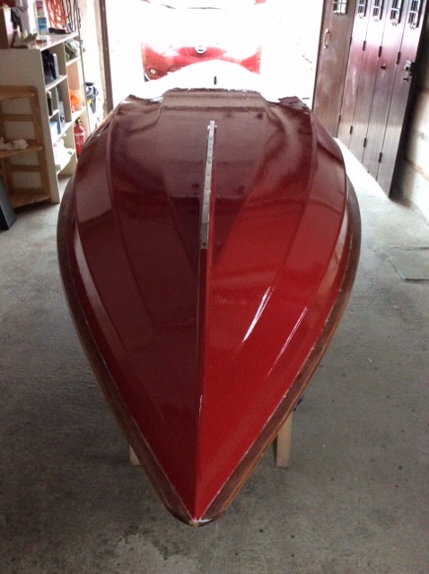 Le blanc de la coque a fait place &agrave; ce beau rouge flamboyant ! 