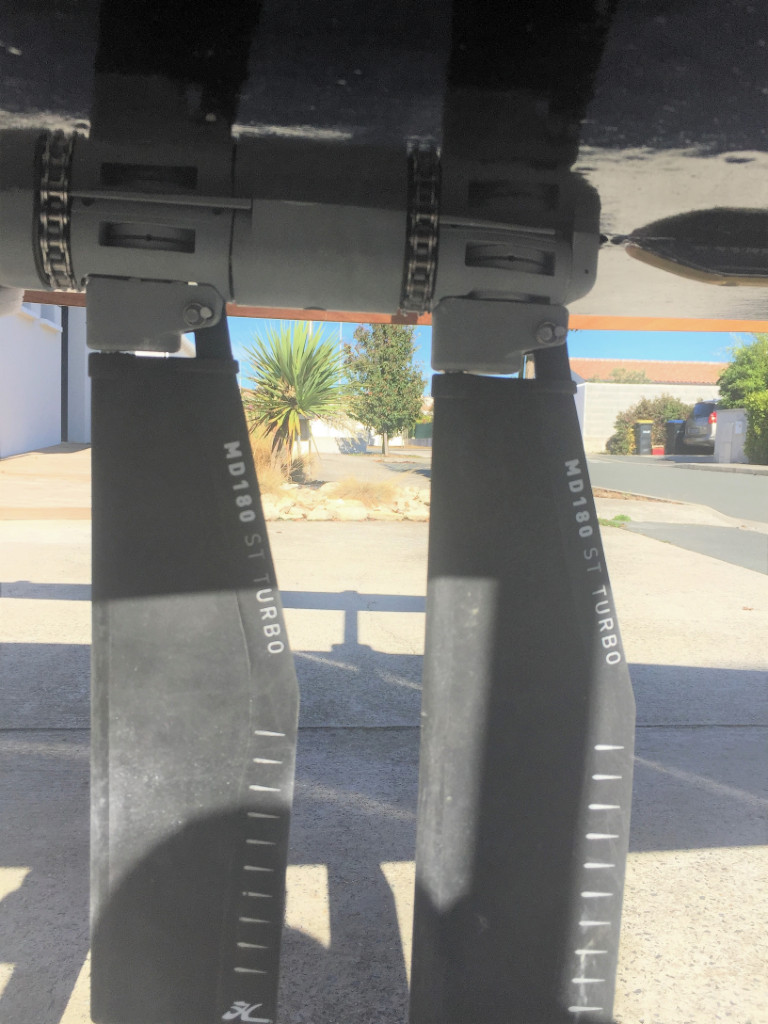 Les "nageoires" du Mirage Drive Turbo. 