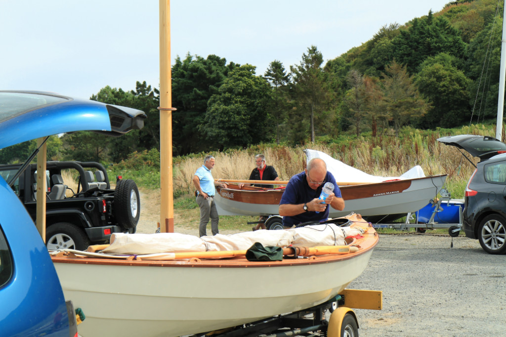 Et c'est le moment de remettre les bateaux sur les remorques et de tout ranger jusqu'à la prochaine fois ! 