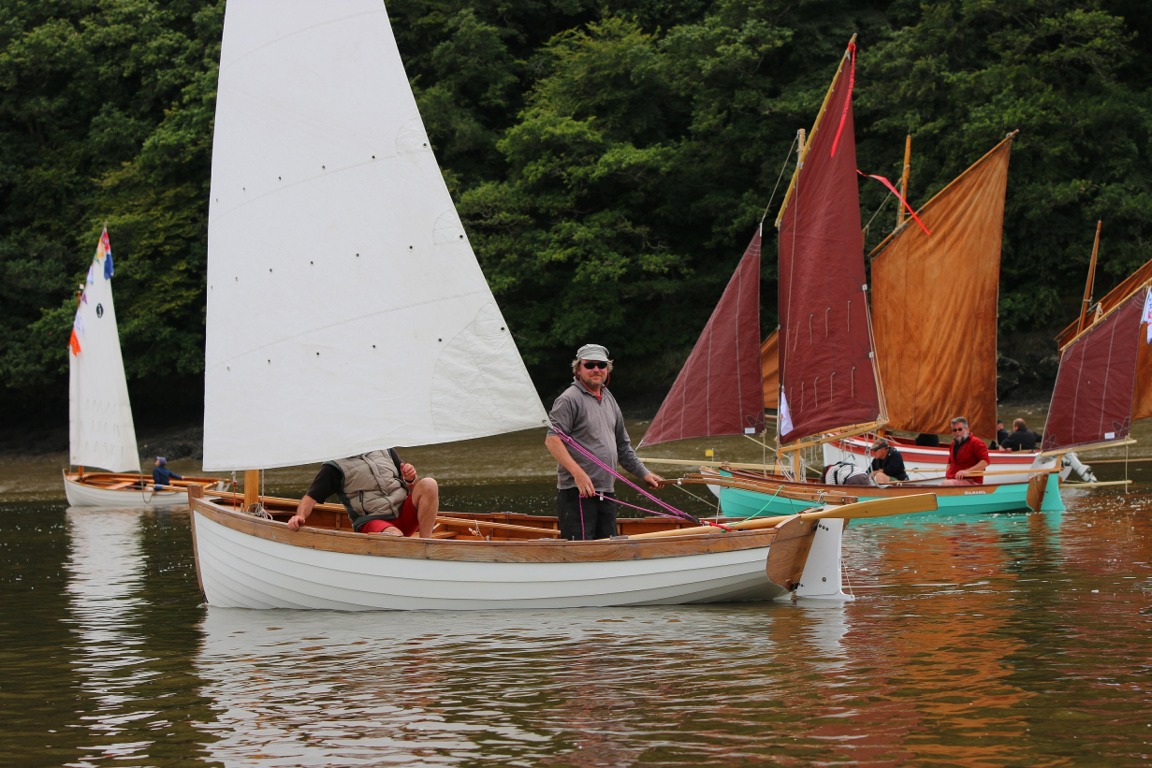 On traverse lentement un passage d&eacute;vent&eacute;, mais comme il y a plus de deux noeuds de courant, on avance tout de m&ecirc;me... 