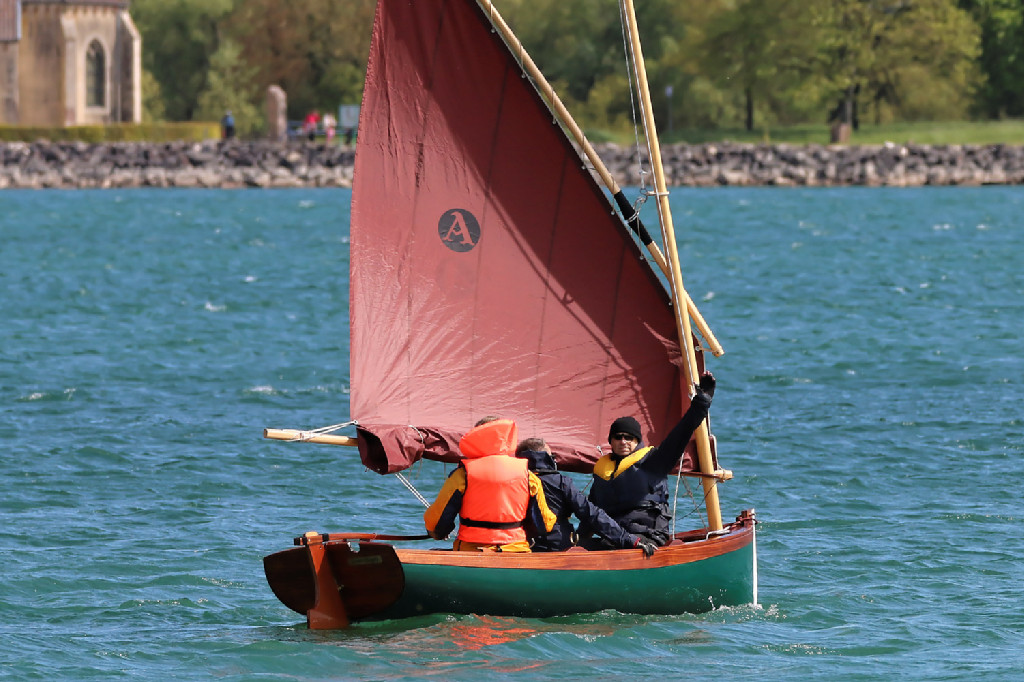 Ronan signale à Ronan sur "Point-Virgule". 