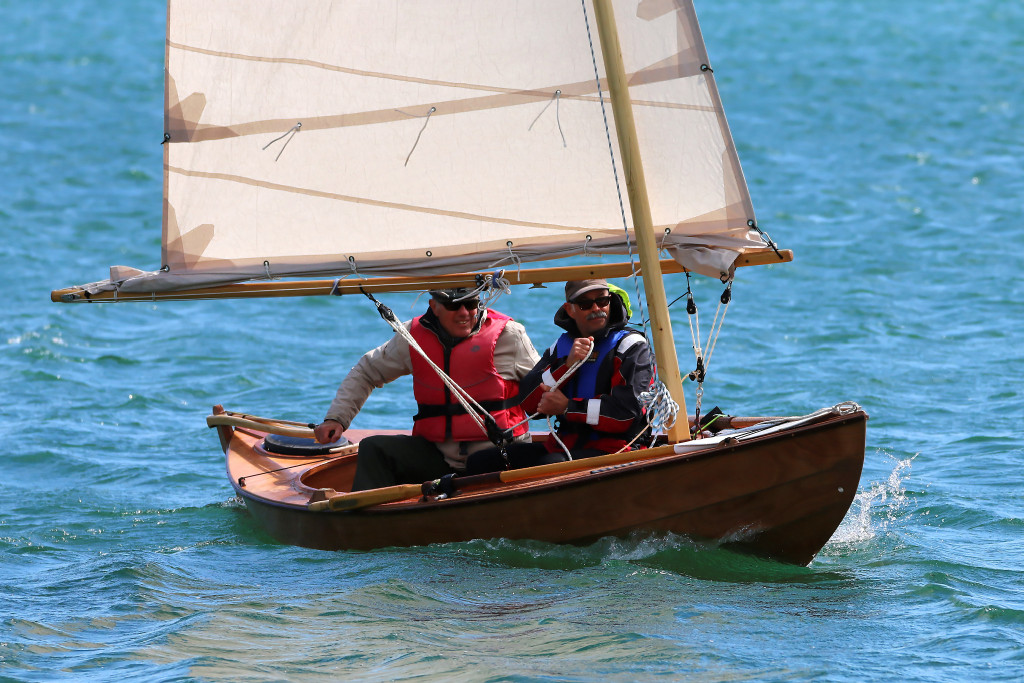 Yves a rejoint Gérard sur "La Marie Pupuce II" : les deux skippers de Skerry Raid de France (bientôt trois avec Patrick !) 