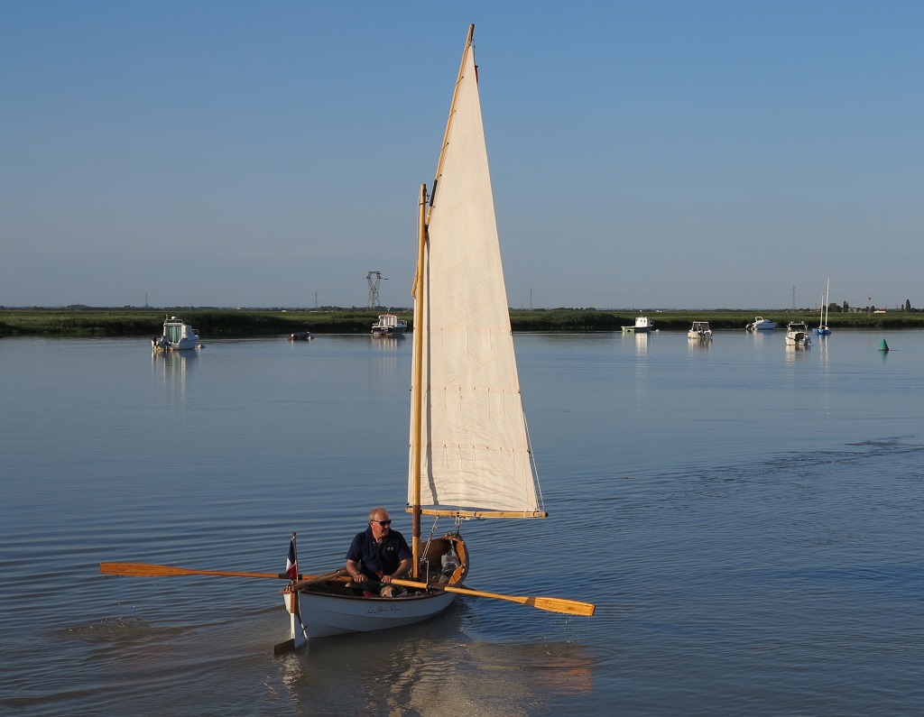 Gérard termine à l'aviron, comme nous tous. 