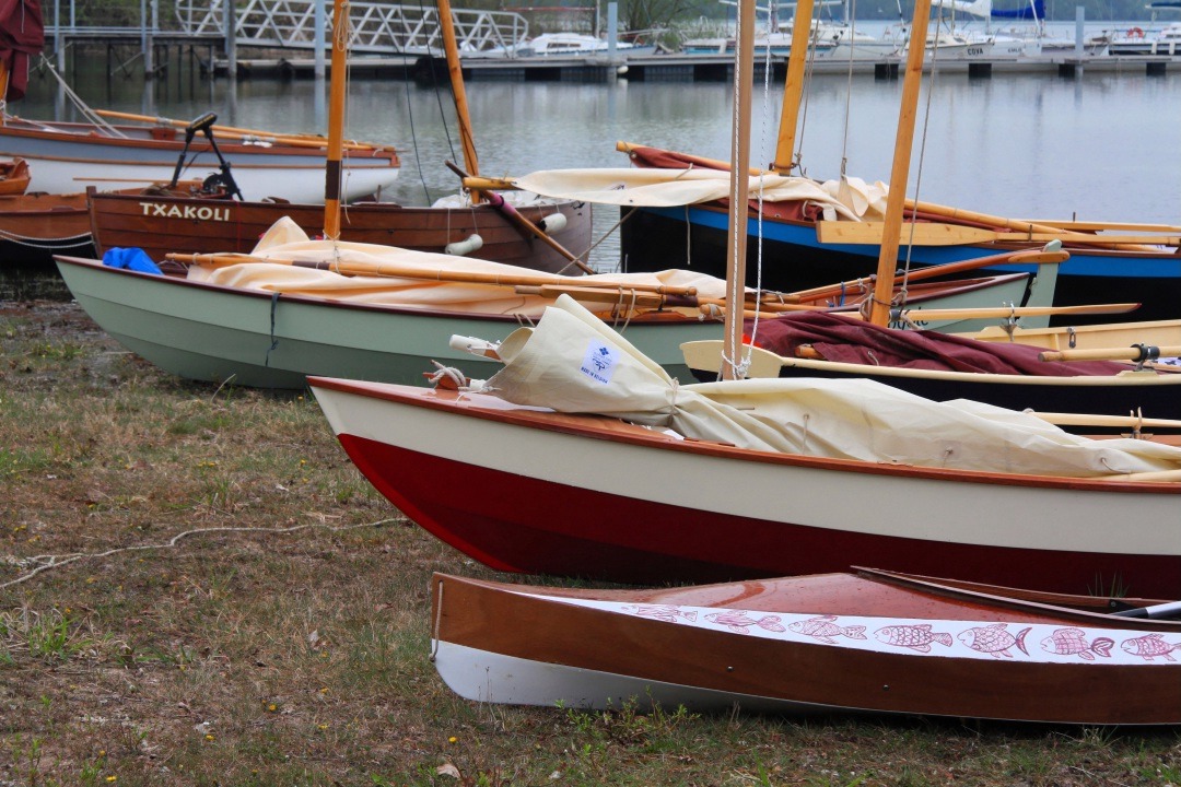 Voila la réponse à la question "Pourquoi construire son propre bateau"... 