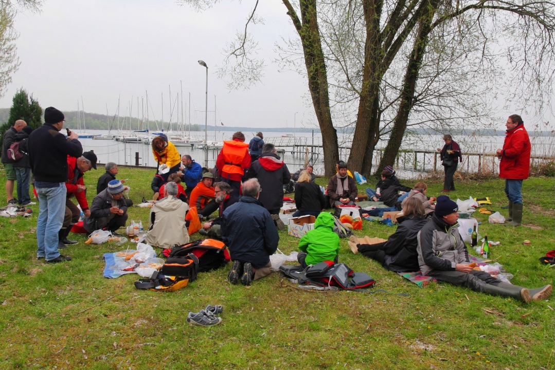 Ronan a fait l'une des très rares photos du pique-nique champètre de ce dimanche. 