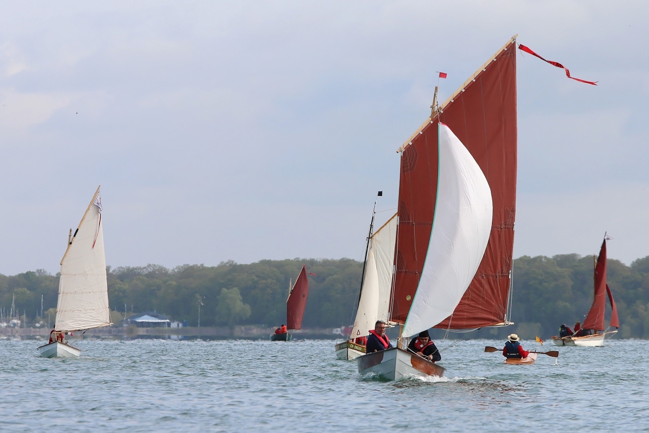 "La Marie Pupuce", "Point-Virgule", "Anouket", "Gandalf", "Ventre Plat et "Thema". 