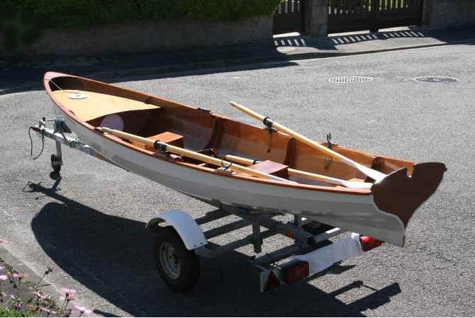 Voici la Yole de Chester que Jean a mis en vente avec sa remorque de route. Il s'en s&eacute;pare car il est maintenant pass&eacute; un cran au-dessus avec son Annapolis Wherry Tandem.