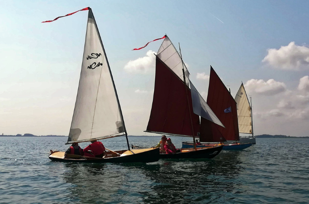 "Atipik", "Naïma", le Seil "Aurore" venu de Suisse et un Pabouk Love local rencontré par hasard. Photo : Laurent C. 