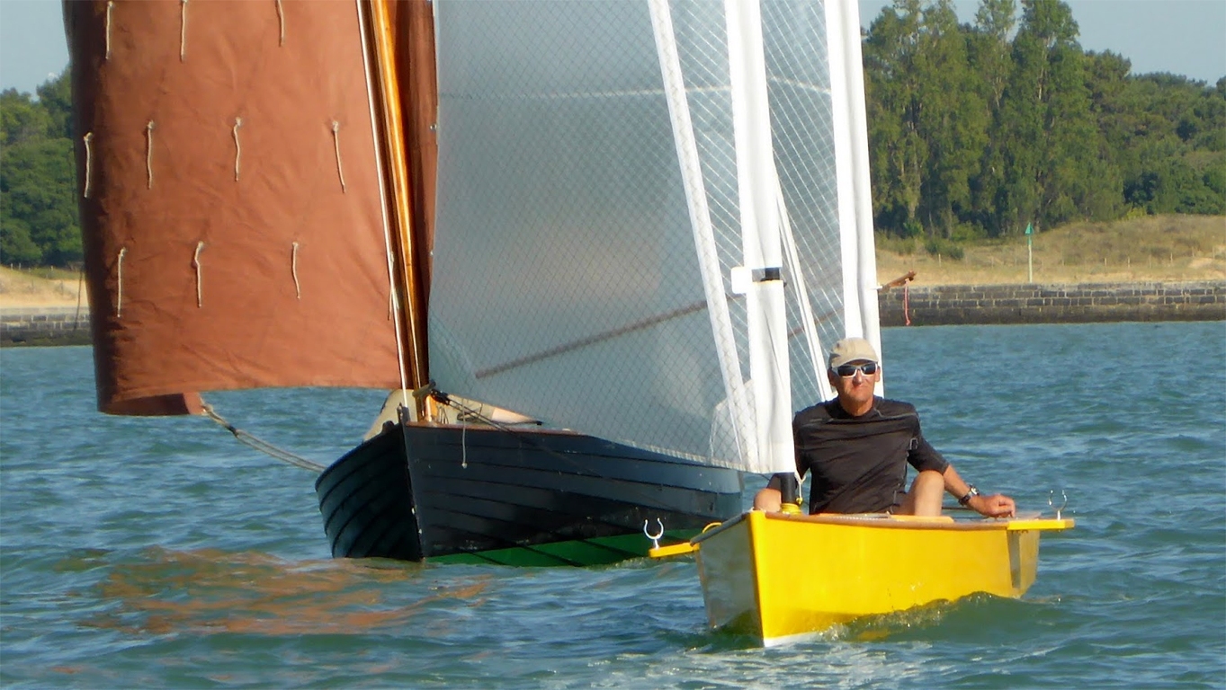 Le choc des cultures : l'Ilur "Avel Dro" et le Brol. 