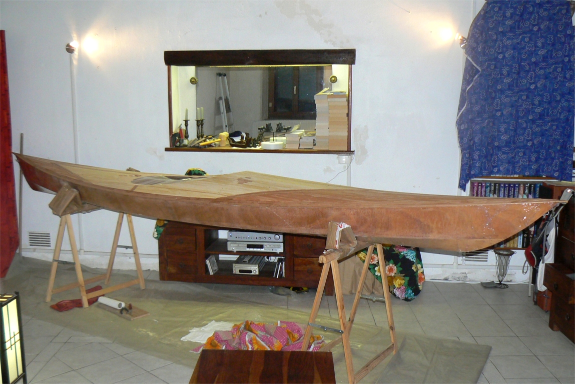 Christian a construit ce superbe Shearwater Sport Hybride (pont latt&eacute; sur coque contreplaqu&eacute;).