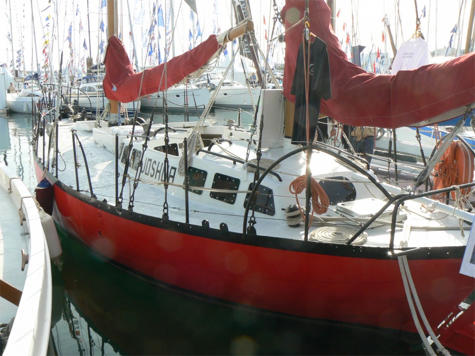 20 septembre : Clin d'oeil à Daniel, le Joshua de Bernard Moitessier, exposé par le Musée Maritime de La Rochelle. 