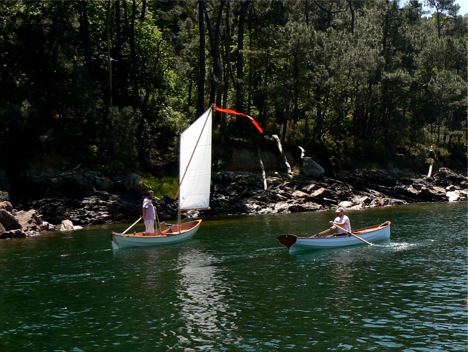 Le bonheur de se ballader avec de tout petits bateaux dans un environnement magique... 