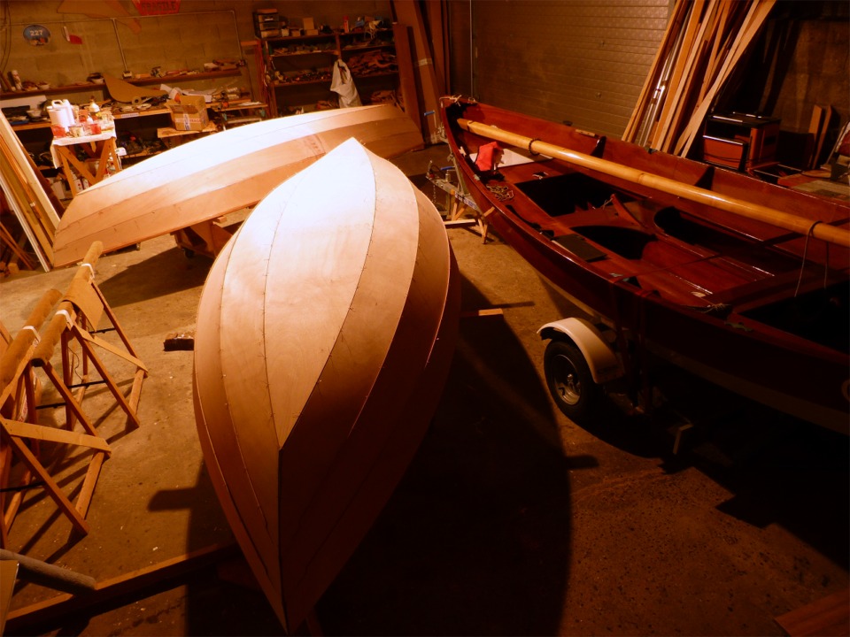 J'adore toujours autant la vue des coques de Skerry retournées, qui met en valeur la finesse de leurs lignes. 