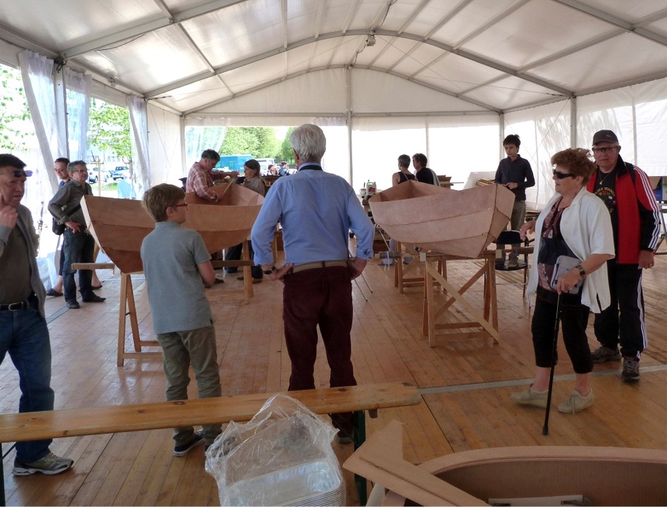 La technique du cousu-collé intrigue les visiteurs. 