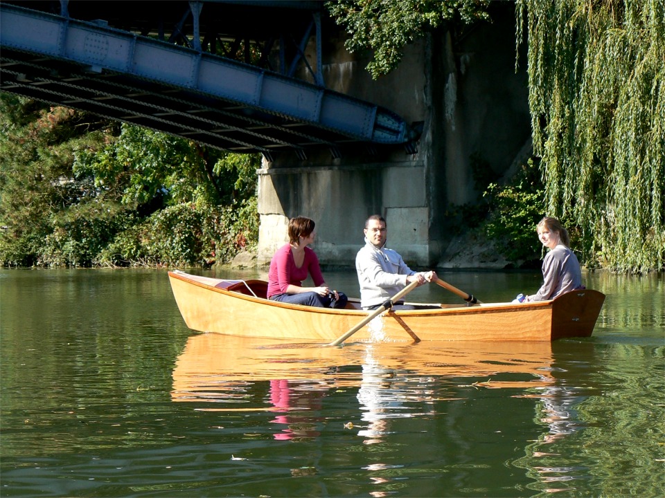 Nous voici de retour sous le pont de Choisy pour changer de bateau. 