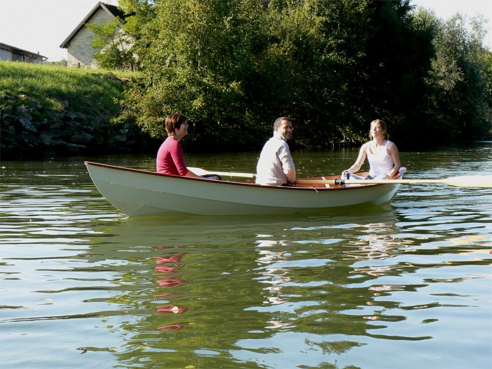 Je dois avouer que j'aime bien le Jimmy Skiff, mais il est loin d'&eacute;galer la fluidit&eacute; des lignes du Skerry... 