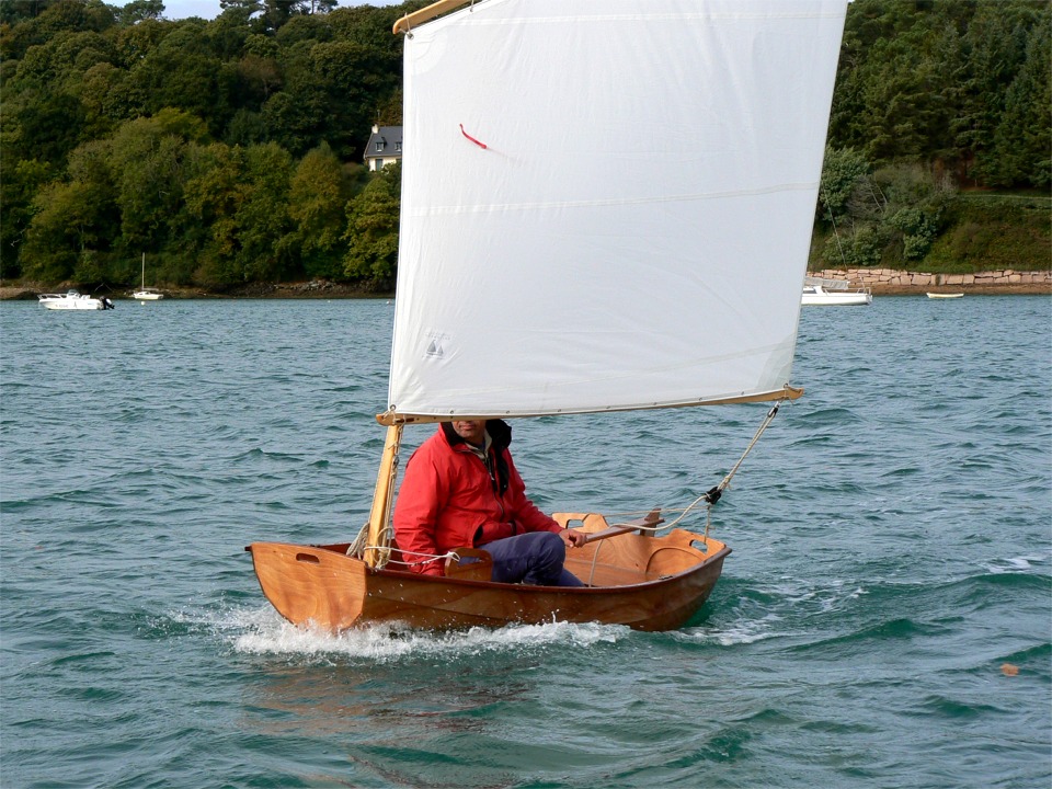 Un petit bord de pr&egrave;s bon plein pour tester le potentiel de vitesse.
