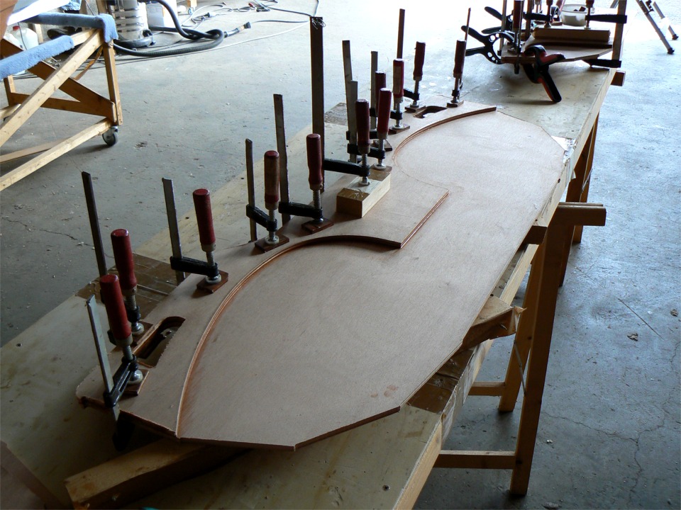 Et celui du tableau arri&egrave;re. 