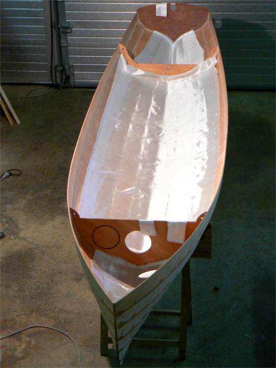 Même étape vue du haut de mon échelle. Je me sens un peu idiot à grimper là-haut avec l'appareil photo, mais je trouve l'angle sympa ! 