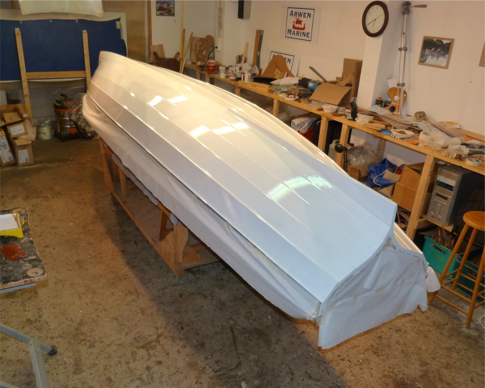 Puis je masque le tableau arri&egrave;re et le carreau et je commence le blanc.