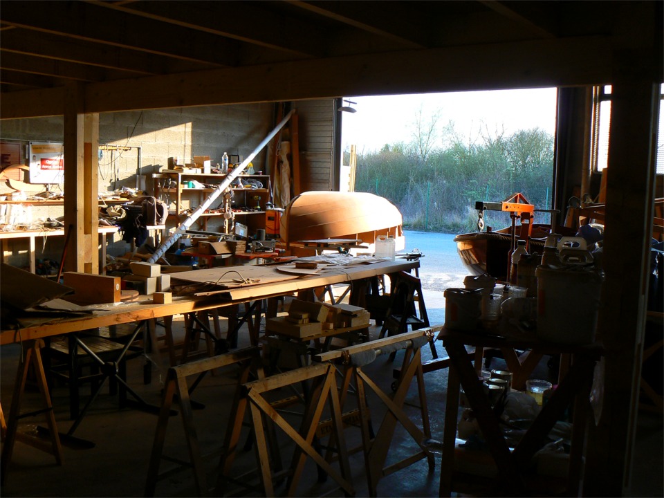 Et voil&agrave; le plancher presque fini. Il va falloir pr&eacute;voir un &eacute;clairage en-dessous.