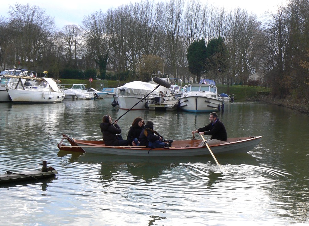 Le bassin qui abrite le port de plaisance se trouve en plein coeur de Compi&egrave;gne, &agrave; quelques minutes de marche du Palais et du centre ville. 