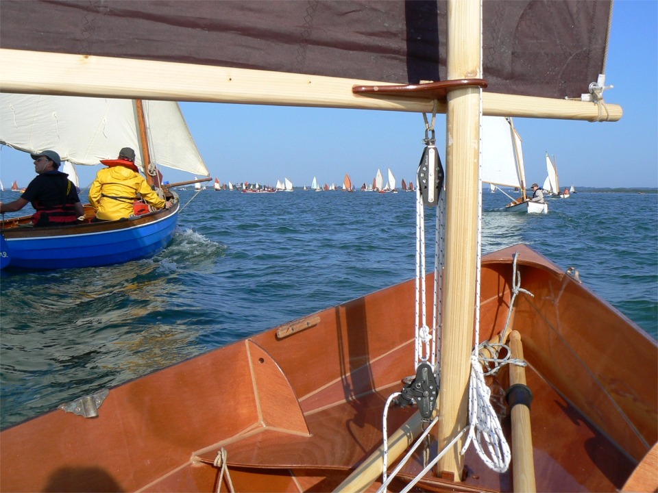 Et c'est reparti, ce matin vers Larmor-Baden, sur la côte ouest du Golfe, derrière l'Ile aux Moines. 