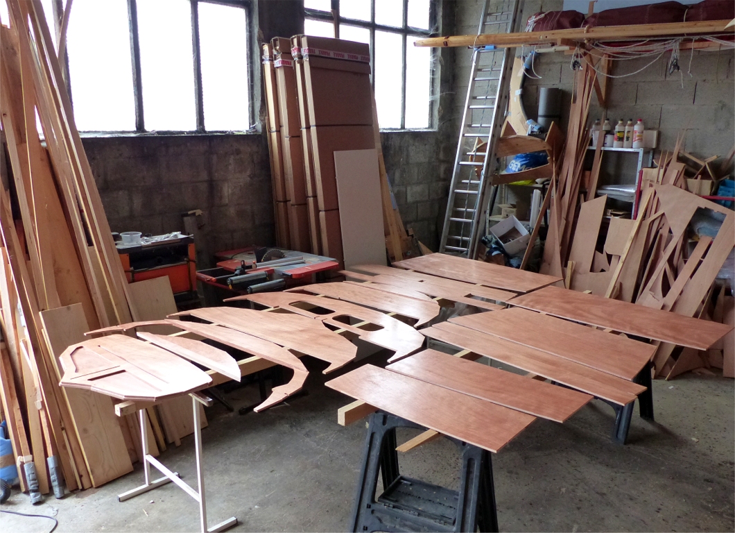 Nous avons aussi pass&eacute; une couche d'impr&eacute;gnation &eacute;poxy sur une partie des &eacute;l&eacute;ments du kit. 