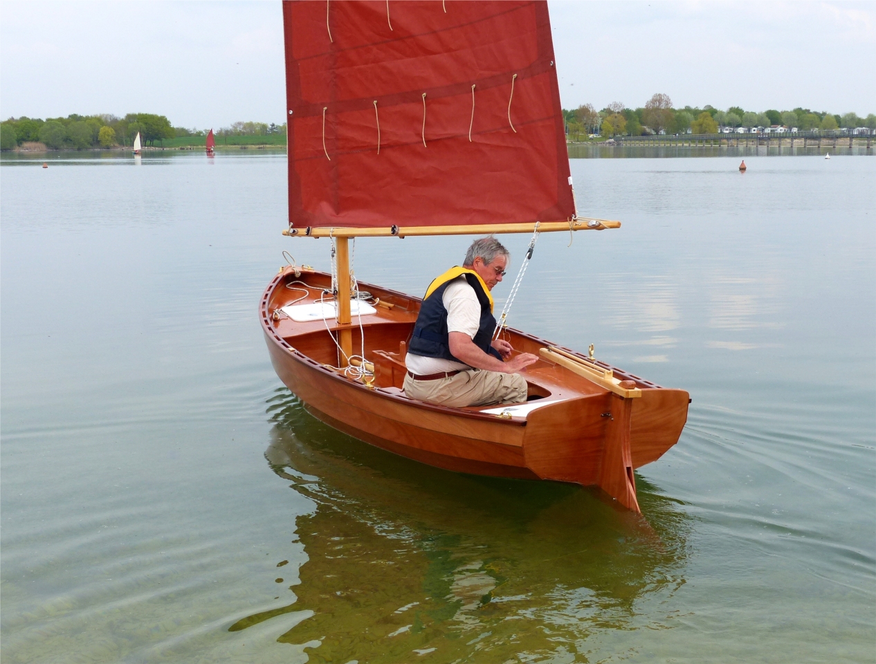 "Mounouf" est gréé et Benoit part accompagné des derniers conseils de Gérard. 