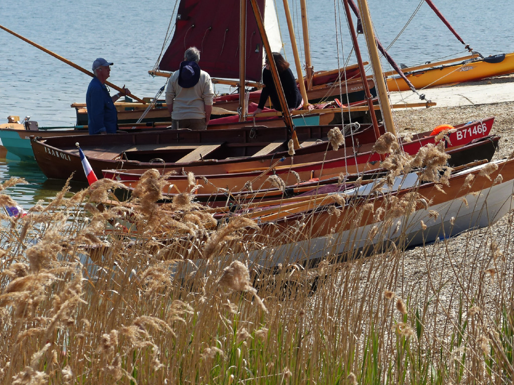 On parle de Silmarils... Il faut dire que pour les trois Silmaril existants, c'était le rassemblement mondial ! 