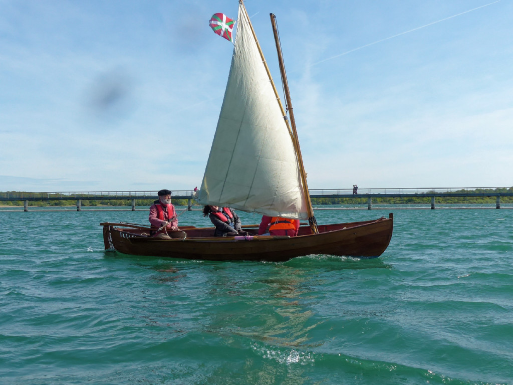 L'Elorn modifi&eacute; "Txakoli" (un petit vin du Pays Basque).. 