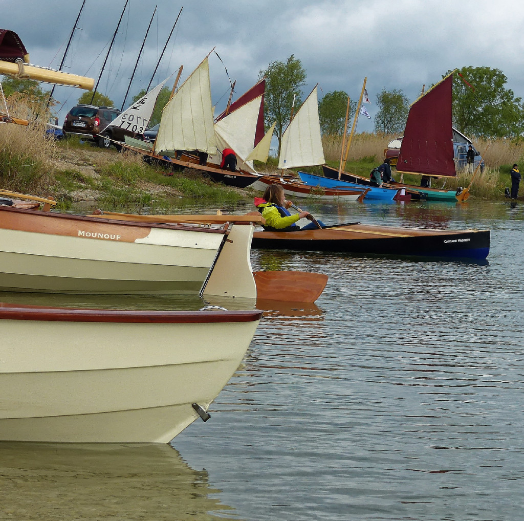 Z&eacute;lie prend le large sur le Wood Duck "Capitaine Haddock". 