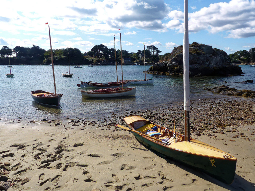 Pause déjeuner à la Plage Douce, sur la rive nord de la Corderie. 