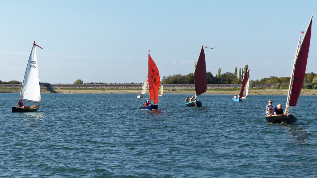 "Atipik", "La Marie Pupuce II", le Dinghy Mirror "Mussel", "Yser", "Tournepierre", "Enfin!", un Seil et "Galaad". 