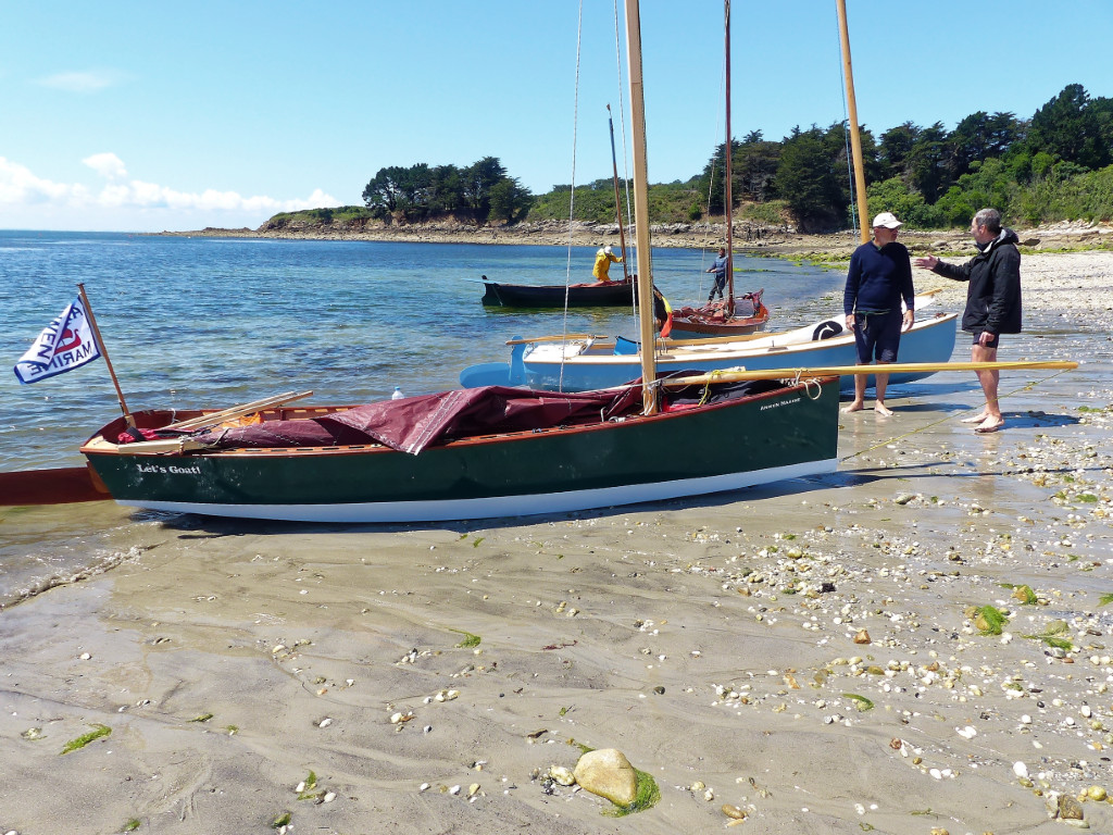 Je suis enchanté par le comportement de mon Goat Island Skiff, qui se montre rapide et sain en toutes circonstances. 