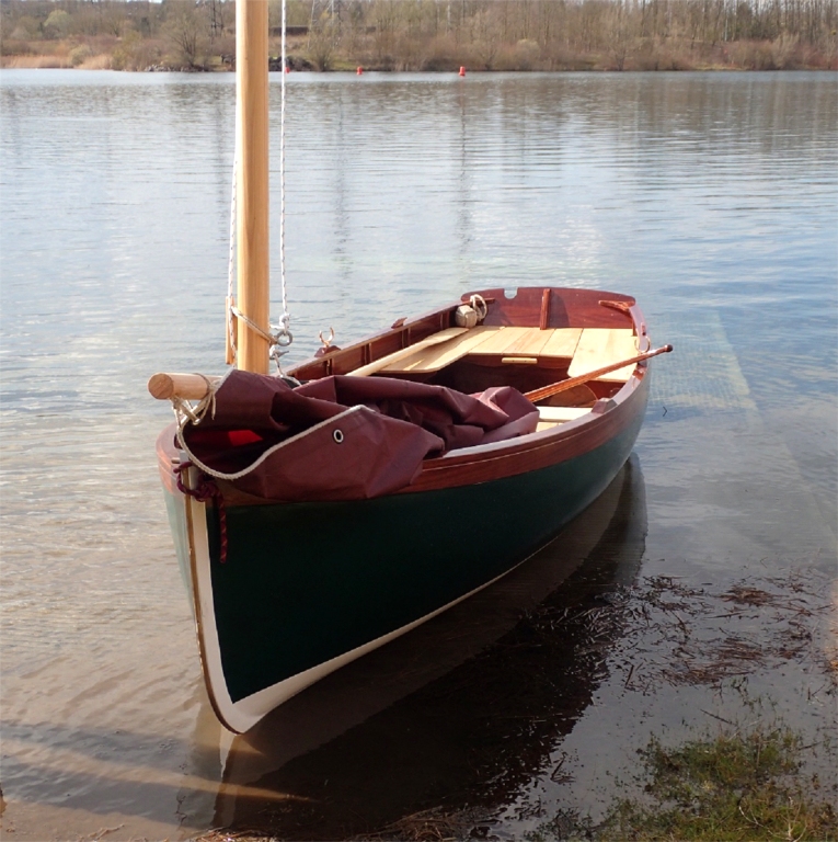 Et Point-Virgle semble tout humble sur cette photo, au moment de quitter l'&eacute;l&eacute;ment liquide... 