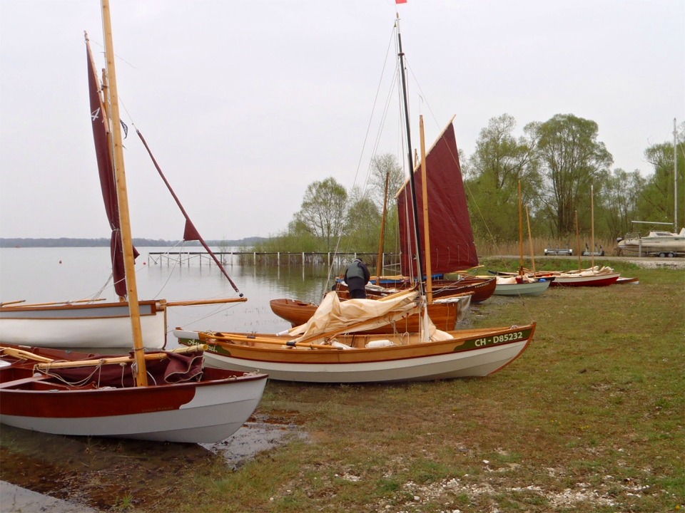 Quand on dit qu'un bateau flotte sur une prairie humide, c'est en général une image pour dire qu'il a peu de tirant d'eau, mais ici c'est presque vrai ! 