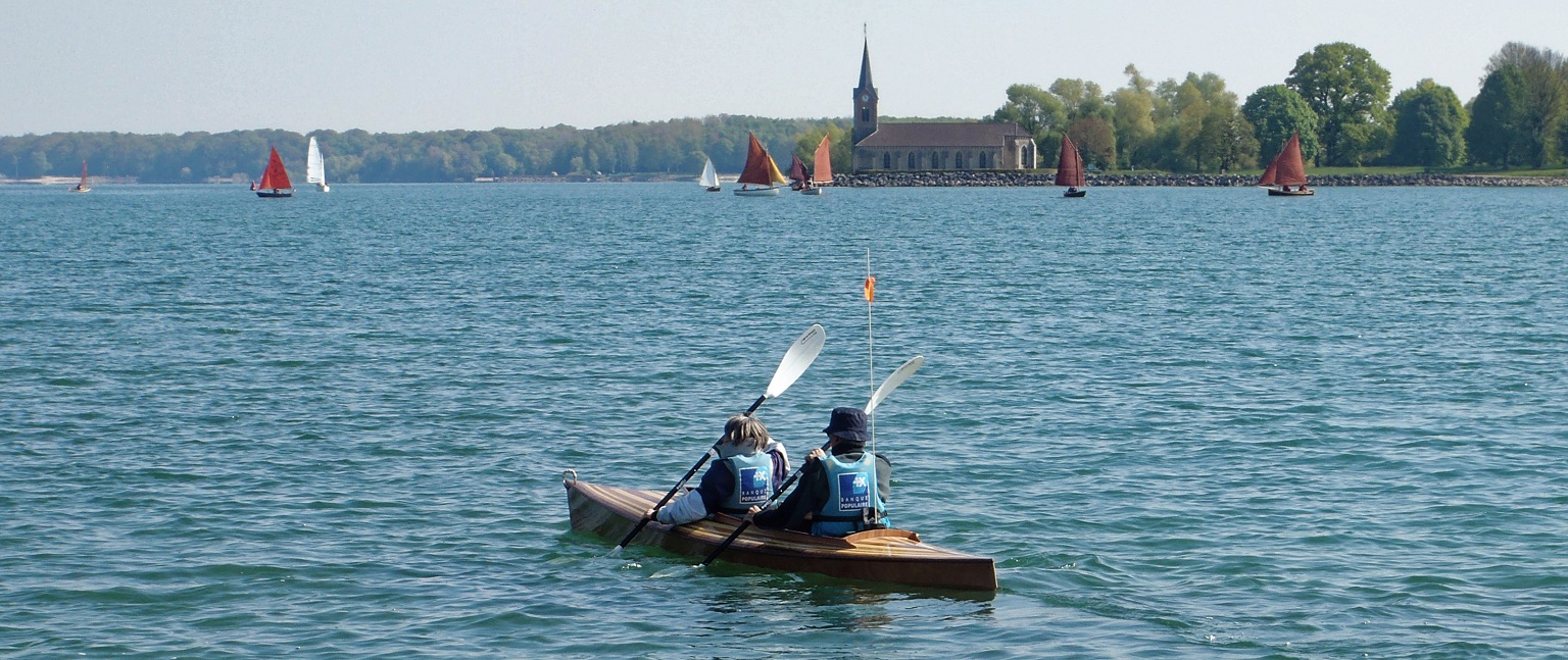 Pierre et Katia sur le Mill Creek 16.5 Hybride.