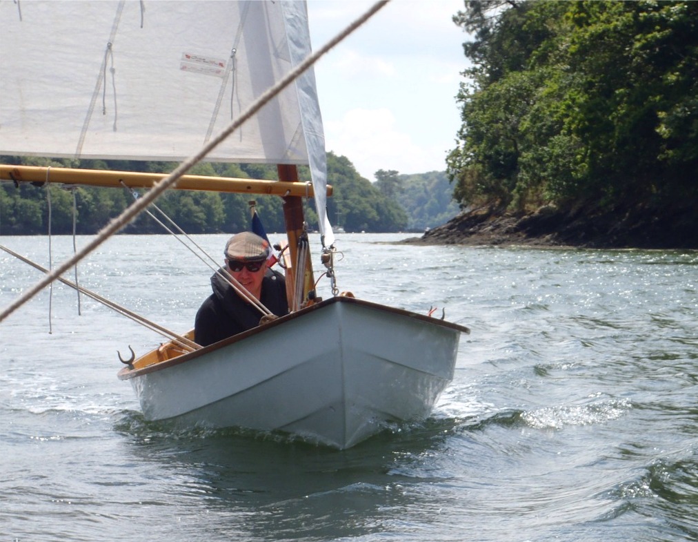 La navigation sur les rivi&egrave;res &agrave; mar&eacute;e est tr&egrave;s agr&eacute;able &agrave; condition d'avoir le courant portant (ce qui est pr&eacute;visible) et le vent portant (ce qui l'est nettement moins &agrave; plusieurs jours)...