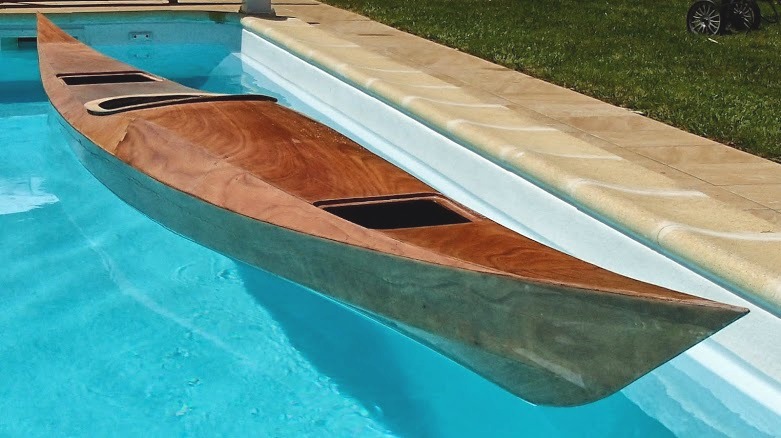 Et test de flottabilit&eacute; en piscine... 