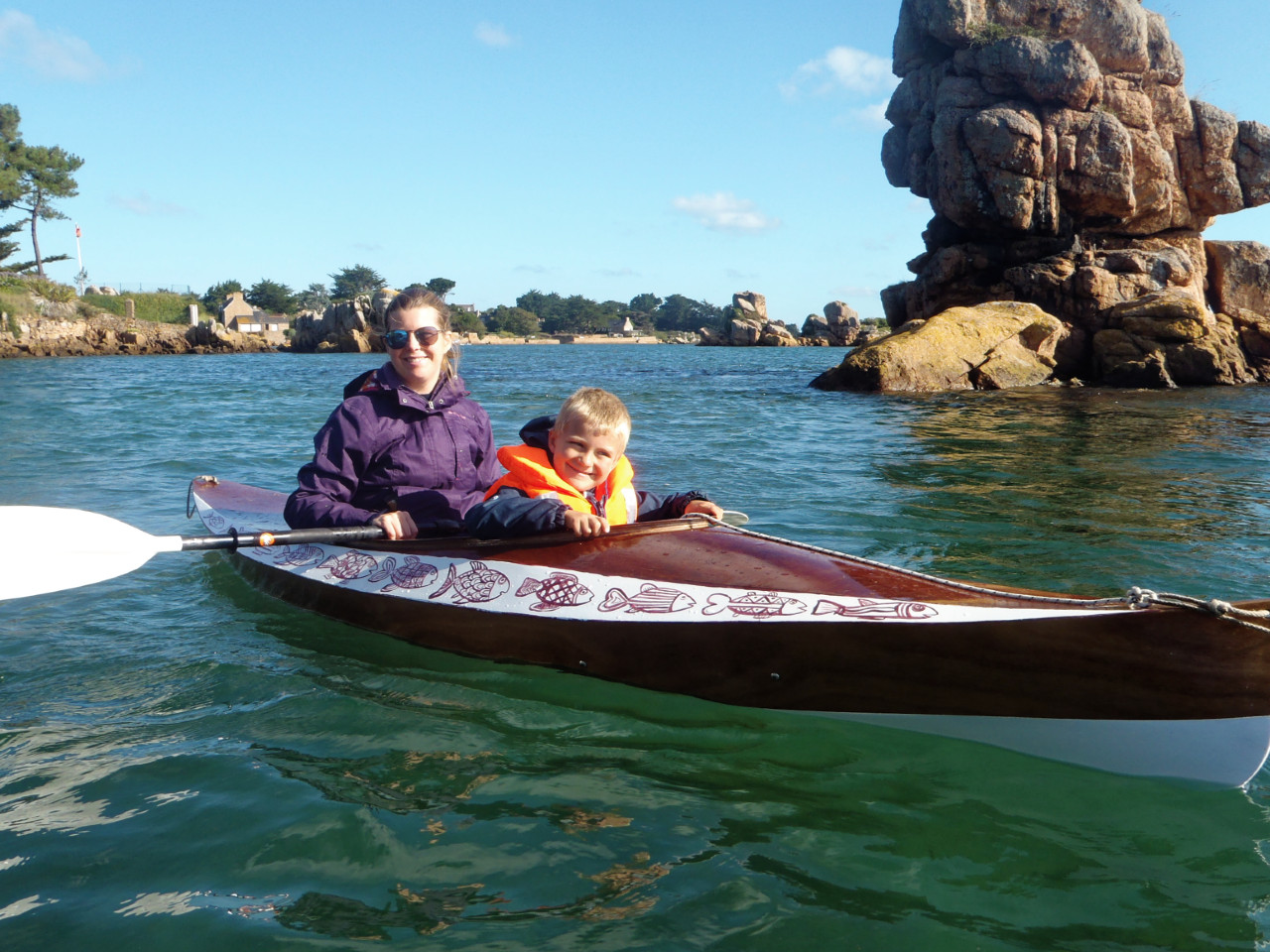 Et quand ce n'est pas son tour d'avoir le Wood Duckling, Robin trouve une place avec Susan sur le Wood Duck 10. 